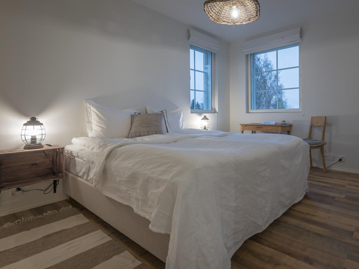 Villa Jokivarsi Bed & Breakfast Вантаа Экстерьер фото